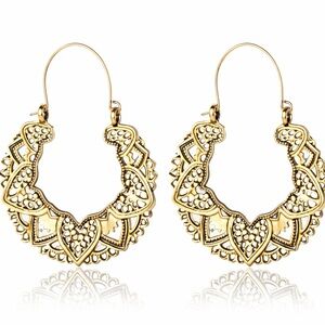 Boho Antique Gold-Tone Ornate Layered Heart Motifs Carved Earrings, NWT
